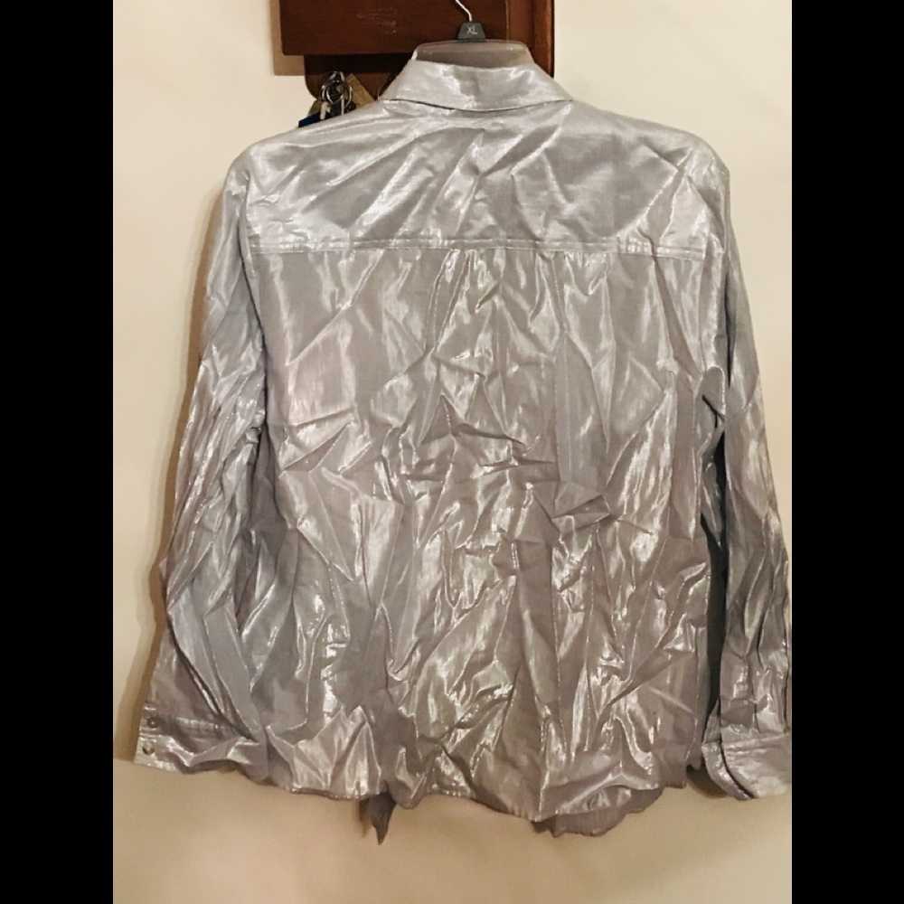 Ruby Rd Gorgeous Metallic Silver Button Down - image 3